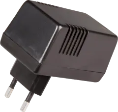 SSG100 - Gehäuse mit angespritztem Eurostecker und Luftschlitzen, Farbe schwarz